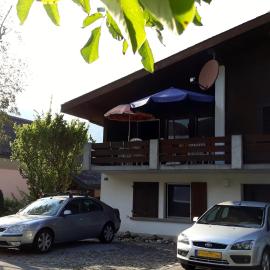 Haus Nussbaumweg 6, hotel di Giswil