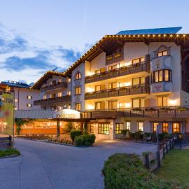 Hotel Sonnschein – hotel w mieście Niederau