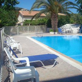 Polyxenis Rooms, viešbutis mieste Lygia