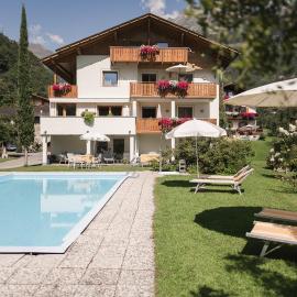 Untermairhof, Hotel in Algund