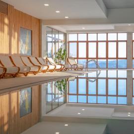 Grand Hotel BELLEVUE: Starý Smokovec şehrinde bir otel