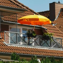 Ferienwohnung "Zur Biene", готель у місті Вінзен