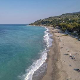 Beach House, hotel sa Zagorá