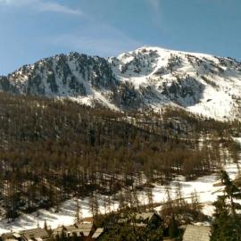 Panorama Apartment, hotelli kohteessa Claviere