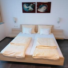 Turmöl Hotel, hotell i Allhaming