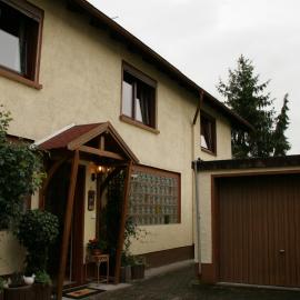 Ferienhaus Susanne, hotel a Hassloch