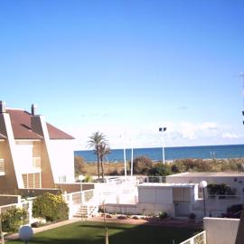 Ideal house at the Beach in Sagunto(Valencia), hotel in Sagunto