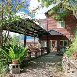 Lala Mountain Homestay‧Cile Farm, hotel a Hualing