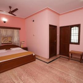Lloyds Serviced Apartments,Krishna Street,T Nagar