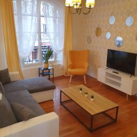 Chez Camille, Hotel in Reims