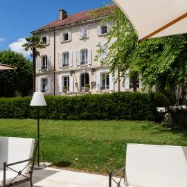 Domaine de Clairefontaine - Teritoria, hotel en Chonas-lʼAmballan