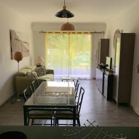 Lilas, Hotel in Pessac