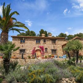 Masia Pou de la Vinya
