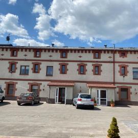 Apartamenty Mieszkaniowe Kadrema, hotel v mestu Rybczewice