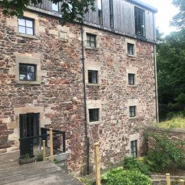 Old Grain Mill, hotel en Eyemouth