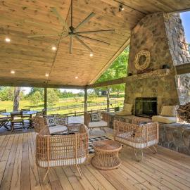Blue Ridge Cottage: Modern Solace in the Mountains