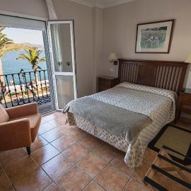 Hostal Marissal by Dorobe, hotel a Nerja