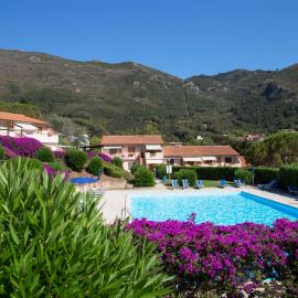 Apartment Cala Rossa-1 by Interhome, hotel i Nisporto