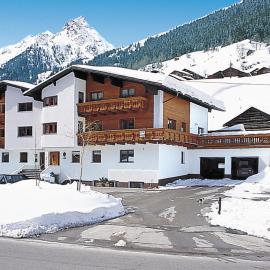 Apartment Simon-1 by Interhome