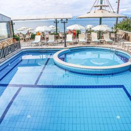 Navigator Villas - Houses, hotel en Acharavi