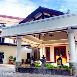 Puri Mega Hotel