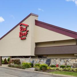 Red Roof Inn Charleston West - Hurricane, WV, hotel din Teays Valley Estates