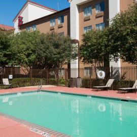 Red Roof Inn PLUS Austin South - Airport: Austin'de bir otel
