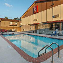 Red Roof Inn PLUS+ Huntsville, hotel en Huntsville