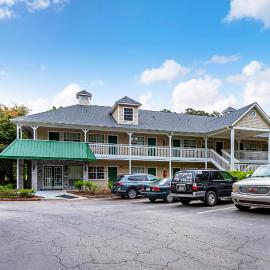 HomeTowne Studios by Red Roof Atlanta – Lawrenceville, hotel di Lawrenceville