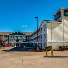 HomeTowne Studios by Red Roof Austin, hotel en Cedar Park