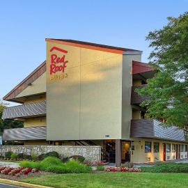 Red Roof Inn PLUS Washington DC - Oxon Hill, hotel di Oxon Hill