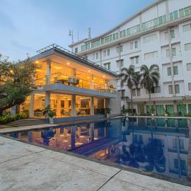 Grand Arjuna Hotel, hotelli kohteessa Bandung