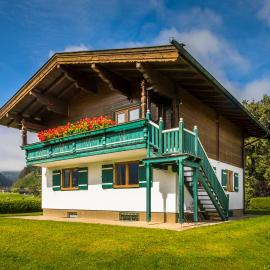 Chalet Matzhof، فندق في ليوغانغ