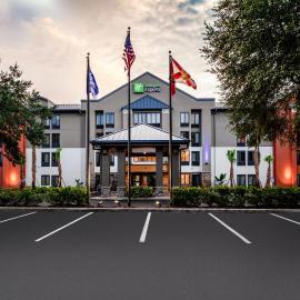 Holiday Inn Express Tampa-Brandon by IHG, khách sạn ở Brandon