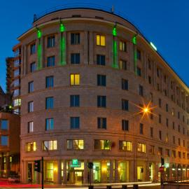 Holiday Inn Genoa City by IHG، فندق في جينوا