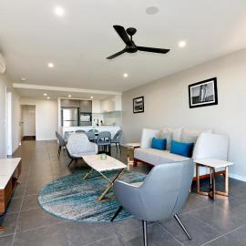 Hedge Apartments by CLLIX: Buddina şehrinde bir otel