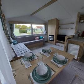Knaresborough में, होटल Woofles Luxury Caravan at Knaresborough Lido