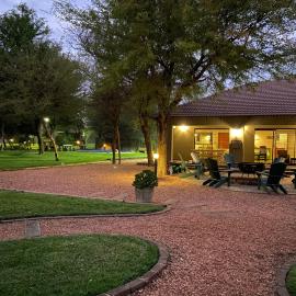 Rip van Winkel Guest House, viešbutis mieste Lephalale