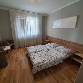 Penzion M.L.K, Hotel in Hlohovec