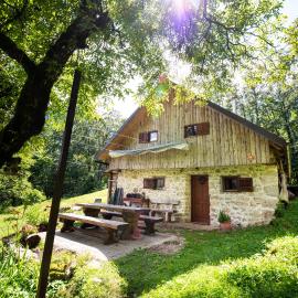 Miha lodge - Mihčevo pleče, hotel sa Soča