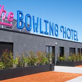 The Bowling Hotel, hotell i Grens