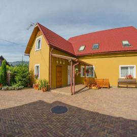 Приватна садиба Гоф - Гірський релакс Sadyba Hof Yasinya - Mountain Retreat & Ski near Dragobrat, Bukovel, hotel in Yasinya