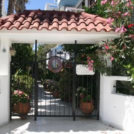 Stergia Apartments, hotel v destinaci Kardamaina