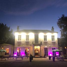 The Elms Hotel: Retford şehrinde bir otel