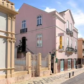 Central Guest House, hotel in Figueira da Foz