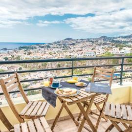 Trendy Apartments, hotel u Funšalu