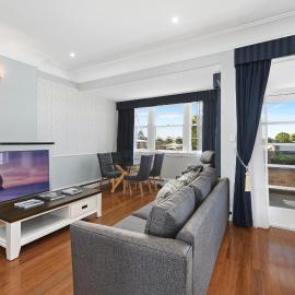 The Star Boutique Apartments, хотел в Уаушоп