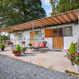 Newlands Farm Stables, hotel v destinaci Kendal