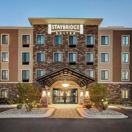 Staybridge Suites - Holland by IHG, hotel v destinaci Holland