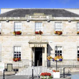 The Shirley Arms Hotel, ξενοδοχείο σε Carrickmacross